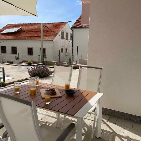 Casa vacanze Holiday In Sv Filip I Jakov 44872